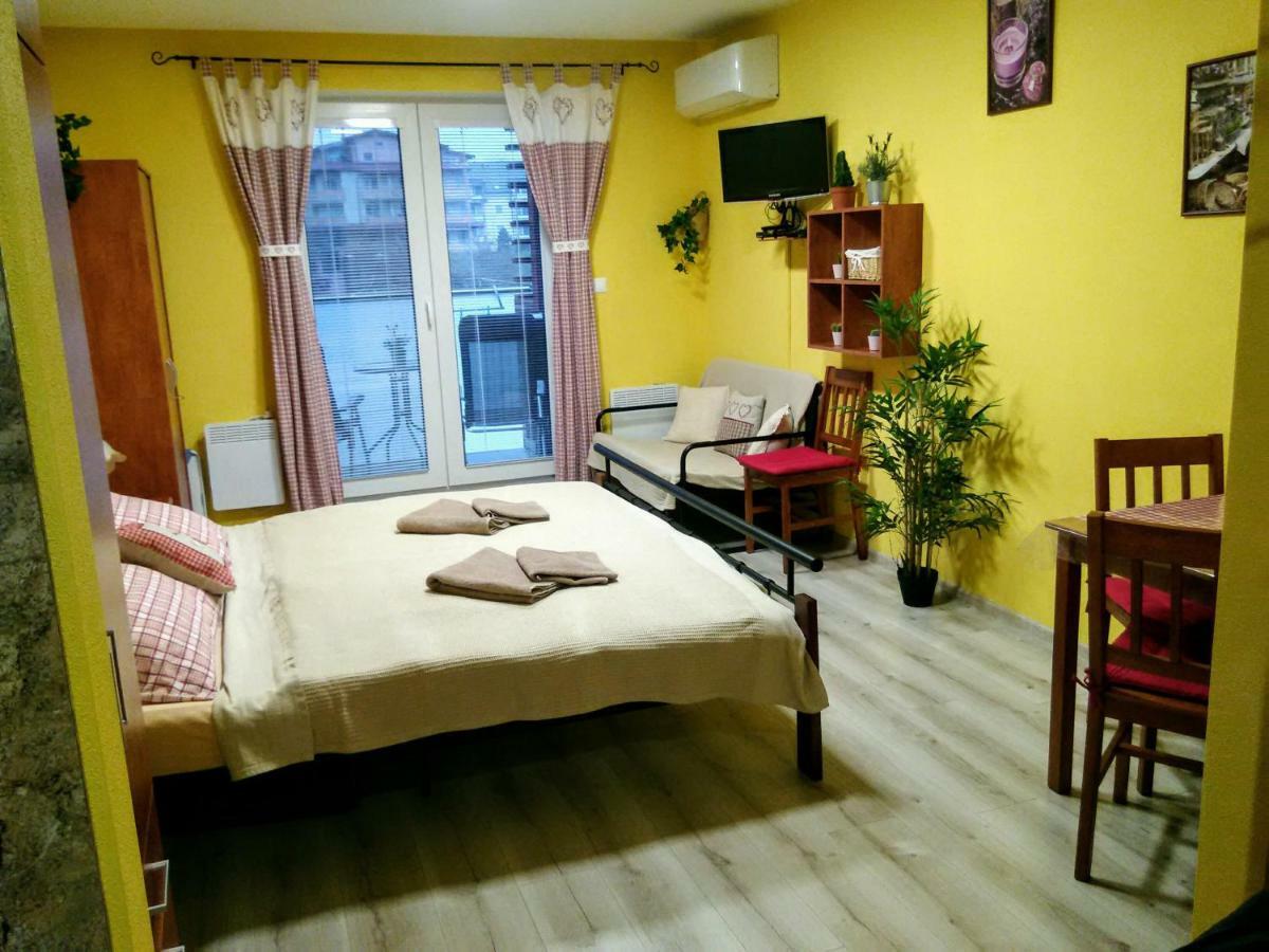 Apartman Aqua Podhájska Eksteriør billede